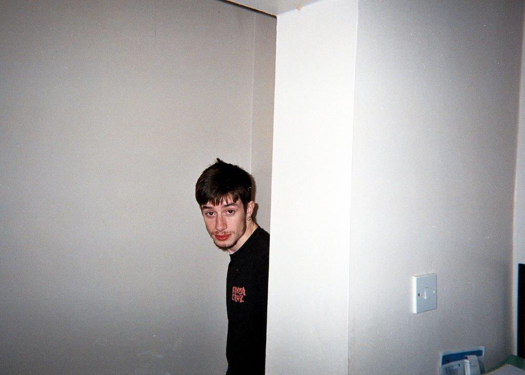 Good lad with mega workshop (Substandards)